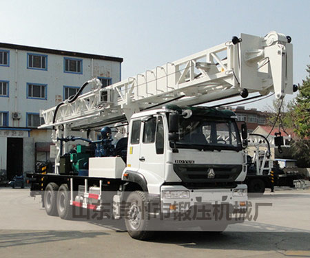 BZCY400XWY6×4Ⅴ車(chē)裝水井鉆機(jī)