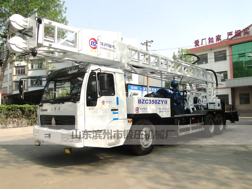 BZC300XWY6×4III車(chē)裝水井鉆機(jī)